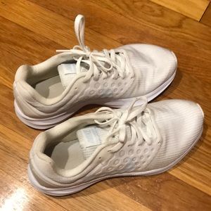 NEW NIKE running shoes (downshifter in white)